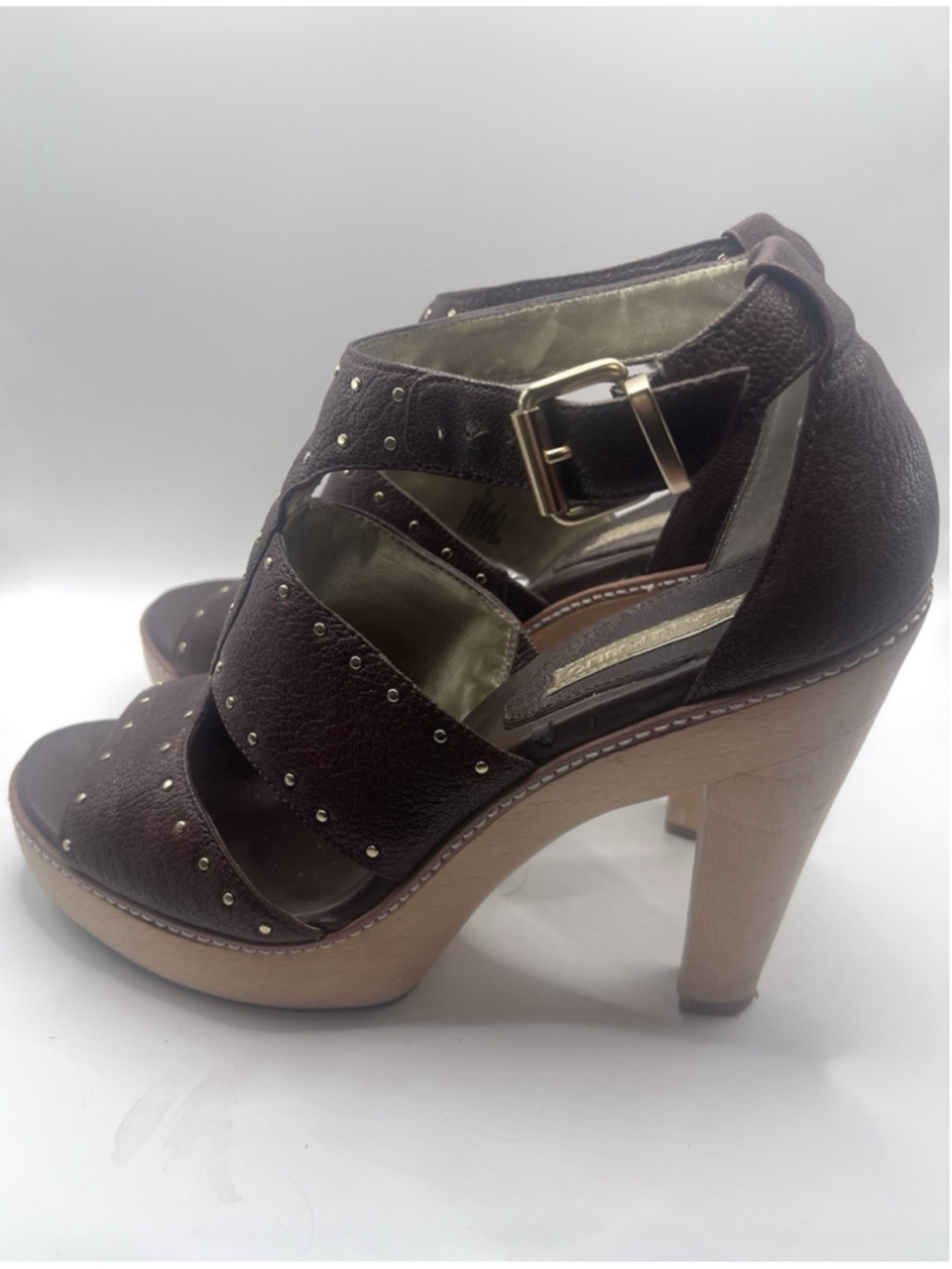 Banana Republic Studded Sandals Heels Women’s 9 Brown Gold Strappy Shoes